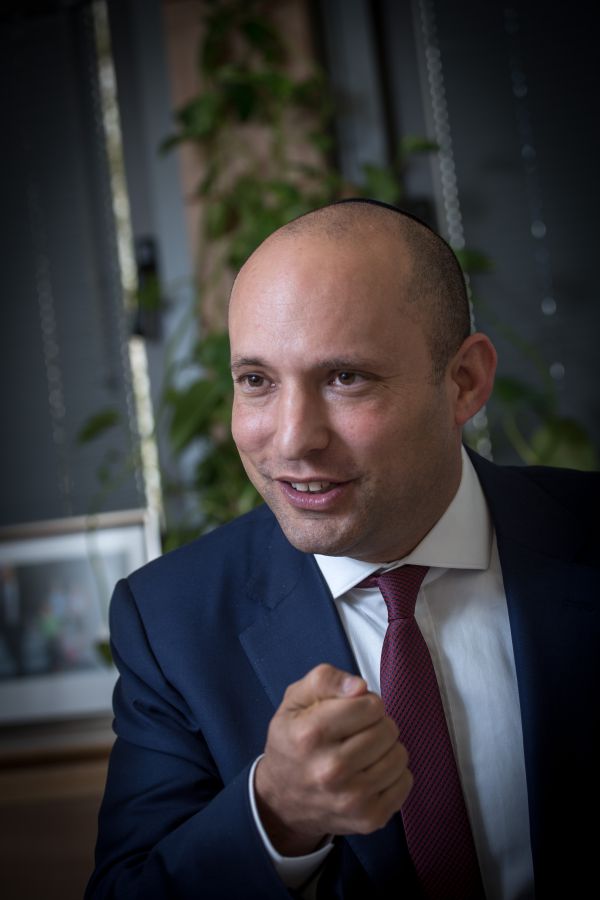 מכיוון לא צפוי: תמיכה מפתיעה בנפתלי בנט