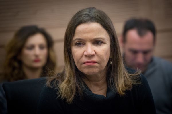 נמנעה השביתה שתוכננה למחר, יחימוביץ' תוקפת