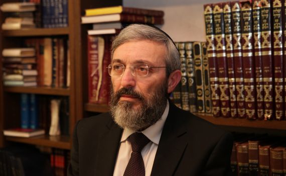 שדר גלי ישראל הלברטל נגד ההספד לאלחי טהרלב