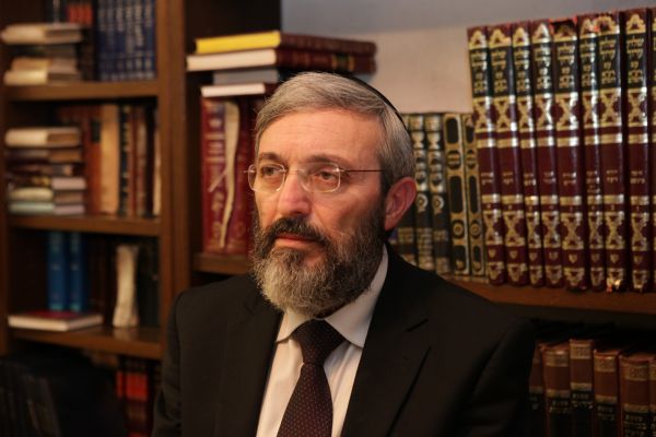 שדר גלי ישראל הלברטל נגד ההספד לאלחי טהרלב