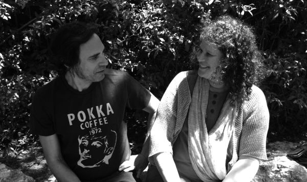 עידית צין וחמי רודנר שרים על מפקד גולני שנפל חלל