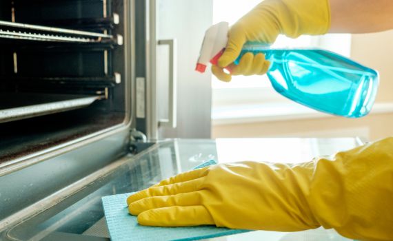 הרב לונדין: מה צריך לחשוב כשמנקים את הבית לפסח?