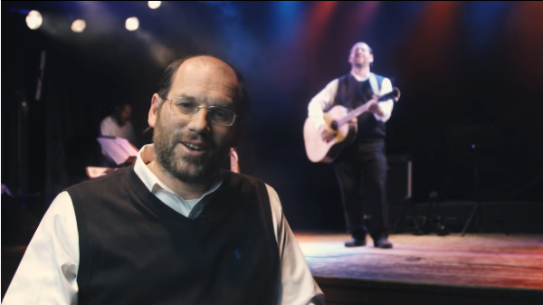 גם ריבו וגם יונתן: אהרן רזאל חושף את אלבומו החדש