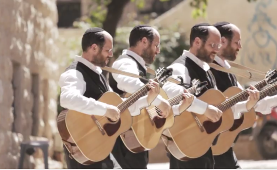 צפו: אהרן רזאל בקליפ חדש וירושלמי