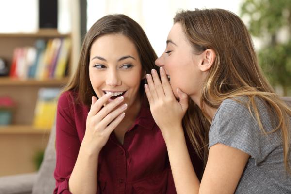 לא לבנים: שיעור חינוך מיני באולפנות בלבד