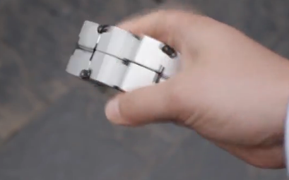 לא רק לילדים • צפו: ספינר- הגרסה המבוגרת