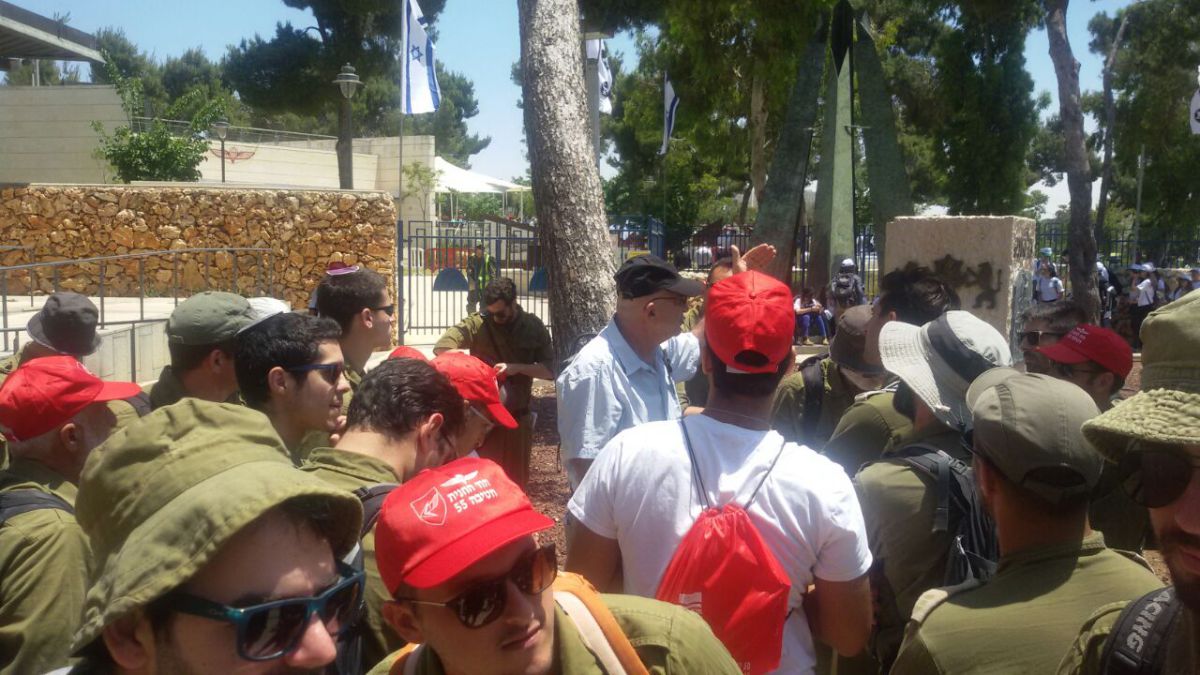 אחרי 50 שנה: הצנחנים שחזרו את המסלול לכותל