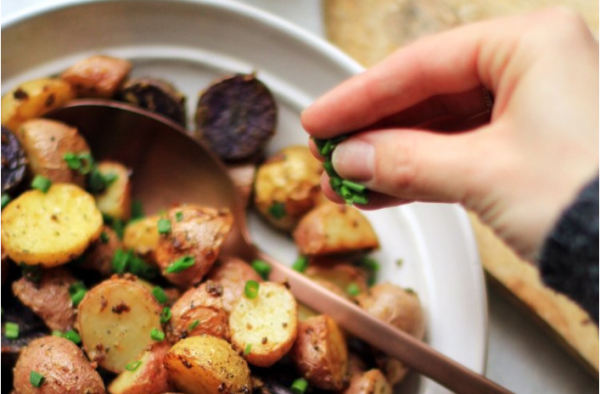 טעים: התיבול שאתם חייבים לנסות לתפוחי אדמה