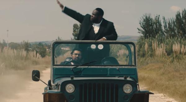 עף מהעוני אל היהדות: ניסים בלאק בקליפ חדש