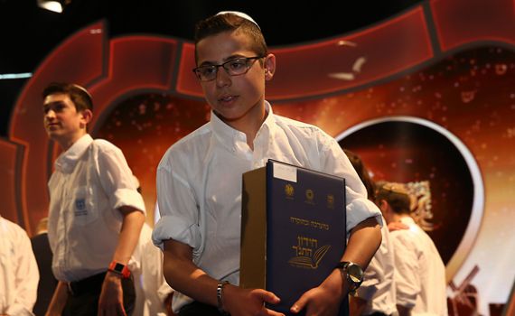 לראשונה מזה 30 שנה: חתן תנ"ך חילוני