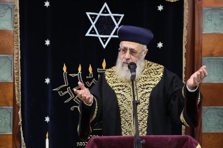 "אל תקשיבו לראש הישיבה שלכם, תתחתנו בגיל 20"