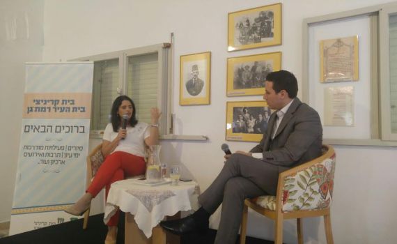 "לא ישימו לנו מסקנטייפ על הפה"