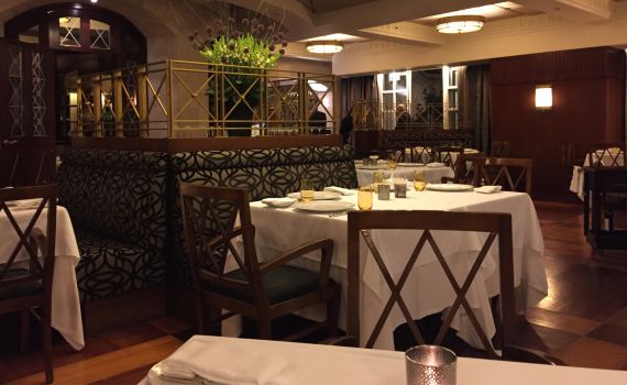 לה רג'אנס: מלאכת מחשבת של קולינריה עילית