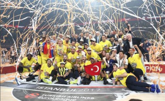 סנסציה ביורוליג: פנרבחצ'ה זכתה בגביע המפעל