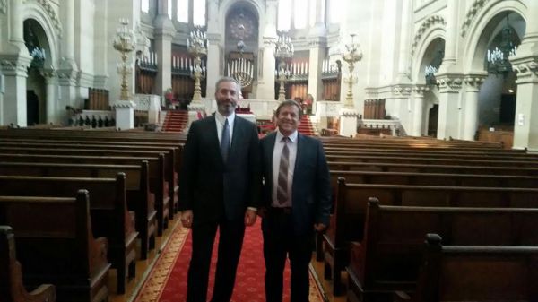 תיאטרון 'אספקלריא' מתרחב גם לעיר האורות