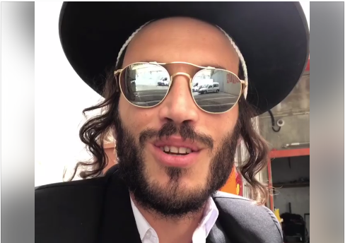 איך הגיבו הגולשים לפאות והכובע של נתן גושן?