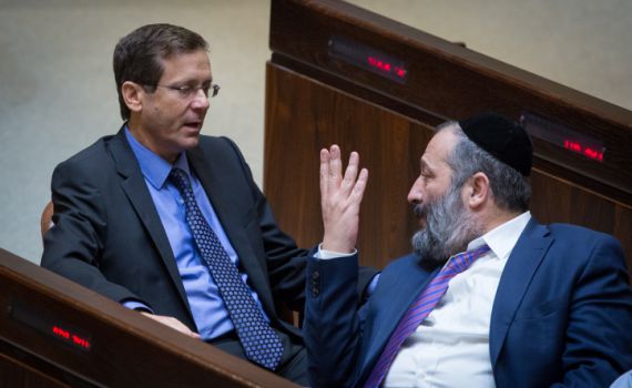 בנט רק רביעי, הרצוג ודרעי מתרסקים