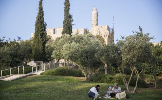 בילוי חינם: בירה וסרט בפארק גיא בן הינום בירושלים