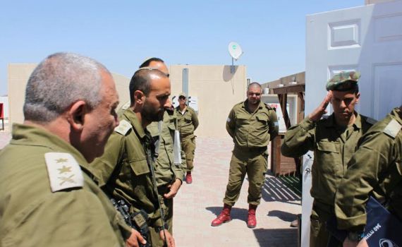 אייזנקוט מכריז מלחמה: לכלוא את הפוגעים בחיילים