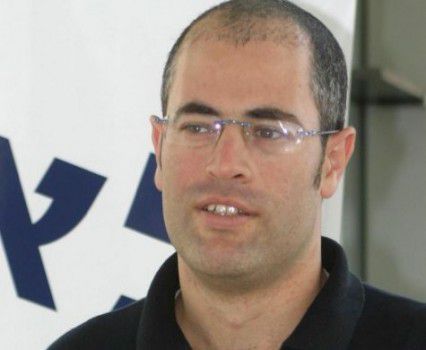 "מצרים על פרישתו של הרב לאו בטרם עת"