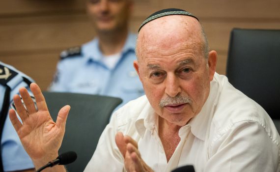 סלומינסקי נחקר באזהרה בפרשת ההטרדות המיניות