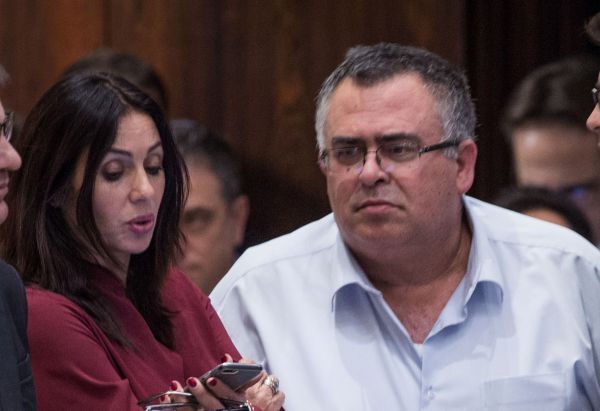 ביטן לרגב: נמאס לרדוף אחרייך. רגב: תעשה דיאטה