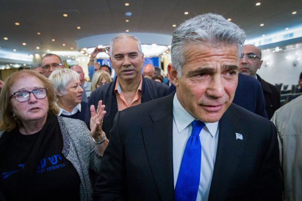 יש עתיד עברה על החוק: פגעה בניצולי שואה