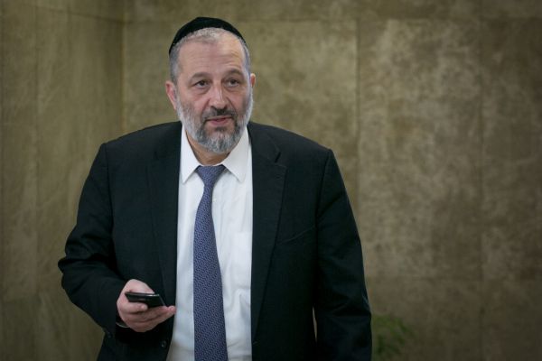 נפטרה אסתר דרעי ז"ל אמו של אריה דרעי