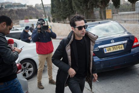 שטרן נגד אביב גפן: רוצה להופיע? שיעבור בבקו"ם"