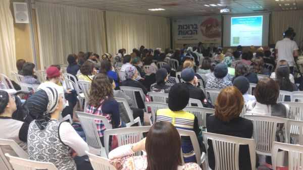 "חובה לציית להנחיות הרופאים ומשרד הבריאות ולהשכיב התינוקות על גבם בשינה"