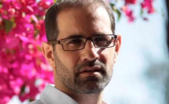 יוני גנוט מופיע בגולה הירושלמית