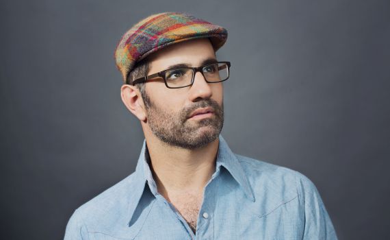 צפו: יוני גנוט משחרר גרסה ווקאלית ללהיט החדש