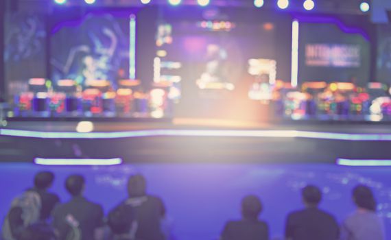 המופע שאינו נגמר לעולם | סיפור לאמצע השבוע