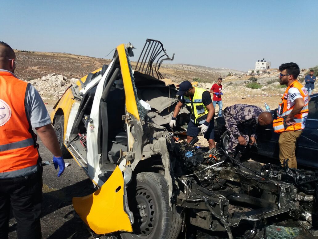 6 הרוגים בתאונה בבנימין בין מונית ערבית ואוטובוס