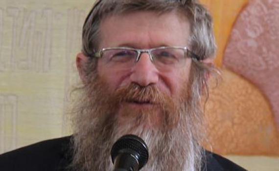 לאחר הסערה, טוענים: הטעו את הרב קוסטינר