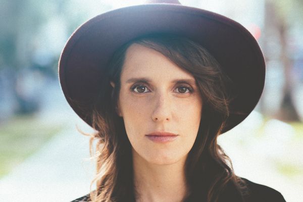 האזינו: דניאלה ספקטור מחדשת את רחל