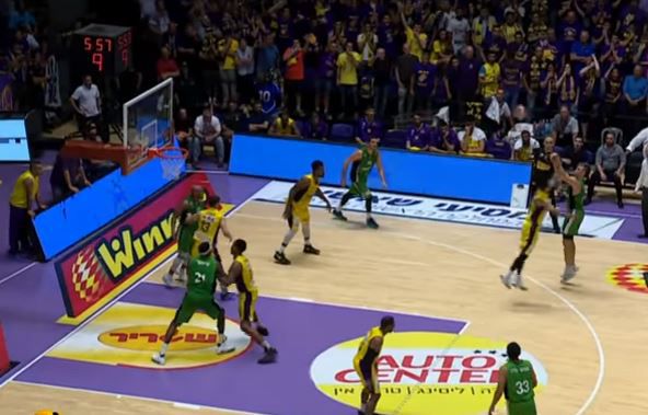 סנסציה בחולון: צפו במהפך הדרמטי של מכבי חיפה