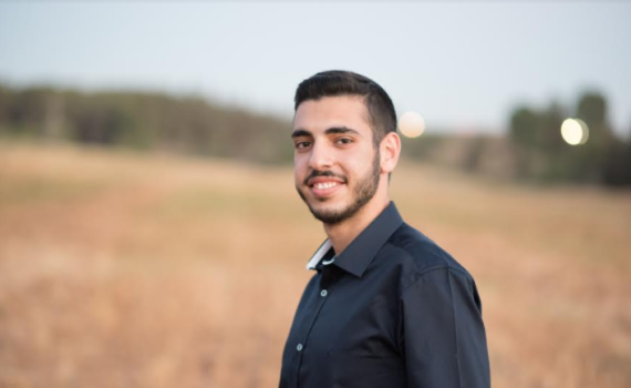 בקצב הלטיני: יוסף עבאדי מציג רגאטון 'גלאט כושר'