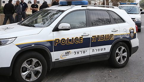 נחשד בפדופיליה, המשיך לעבוד כשוטר ותקף בת 6