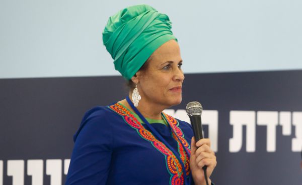 חנה קטן לסרוגים: דמגוגיה זולה, אבל פתח לדיון אמתי