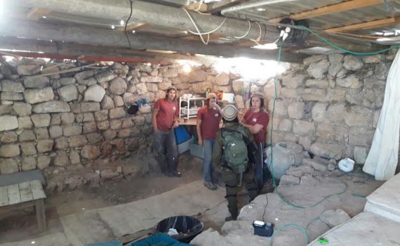 נוער עמונה הקים מבנה ביישוב ממנו גורש; צה"ל הרס