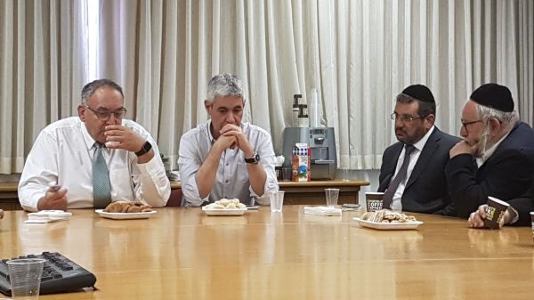מנכ״ל הדסה זוכה לגיבוי מלא של נציגי הרפואה החרדיים