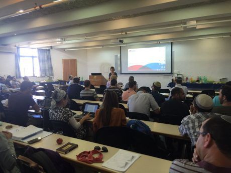 יחסי הגומלין של האנגלית עם התנ"ך