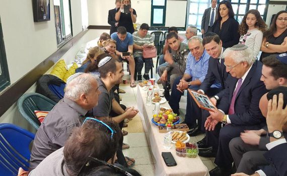 חתנו של טראמפ הגיע לבית משפחת מלכא