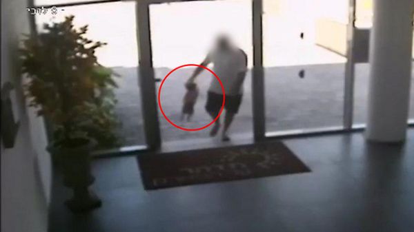 המצלמות חשפו: התעללות קשה בכלב. צפו