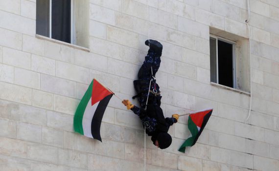 עבר בועדת שרים: חוק קיזוז משכורות למחבלים