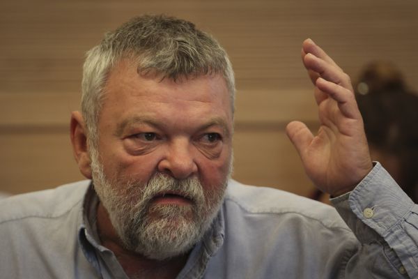 ניצחון לאילן גילאון: קצבת הנכים תוצמד לשכר מינימום