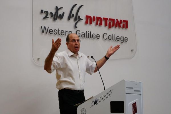 יעלון: זרמים משיחיים משפיעים על הממשלה