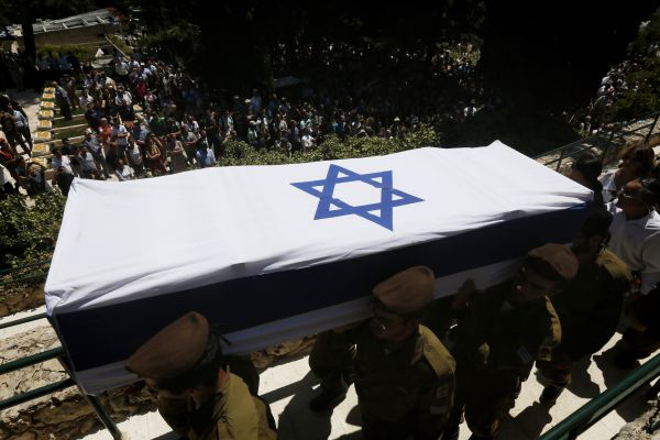 פקודת מטכ"ל: חללי צה"ל ייקברו בקבורה חילונית