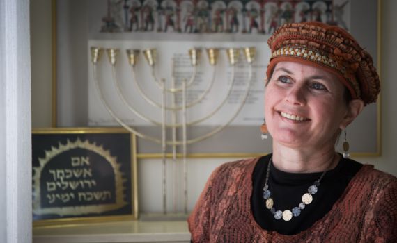 יהודה גליק מבקש: "קרעו שמים בתפילות למען אשתי"